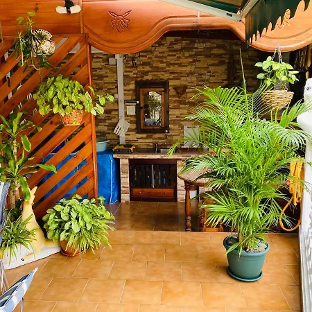 - Maris Apartment